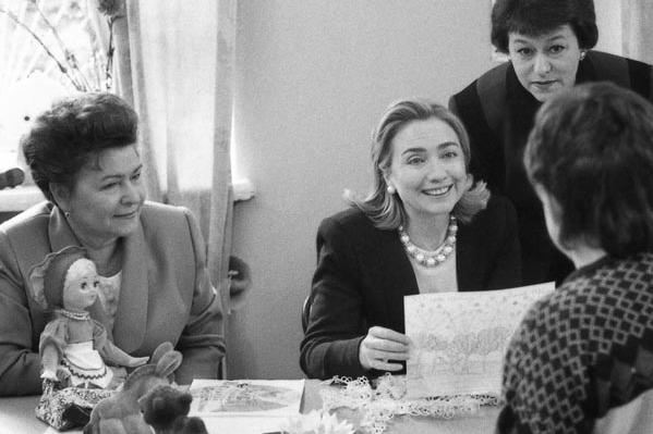 Хиллари Клинтон и Наина Ельцина, 1995 год